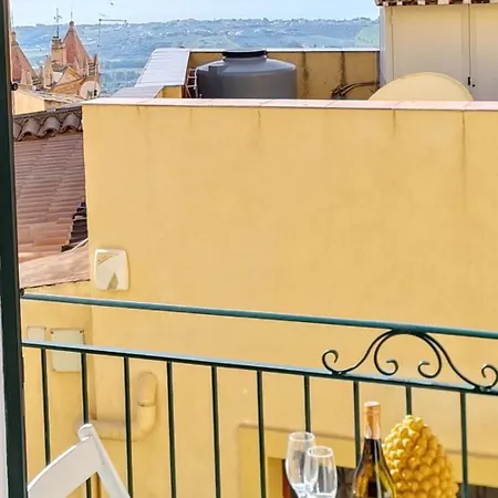 Meithras Homes Πανσιόν