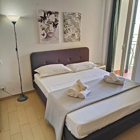 Πανσιόν Meithras Homes Αγκριτζέντο