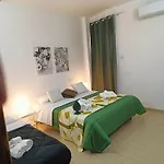 Konukevi Meithras Homes Agrigento