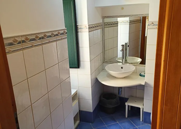 Guest house Meithras Homes